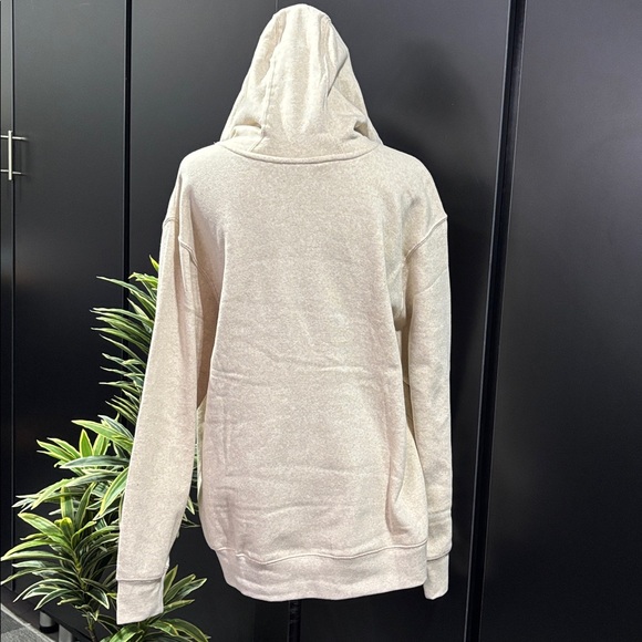 REAL Ombre Shield Hoodie,Kangaroo pocket
Cozy cotton fleece, warm pullover - Picture 2 of 9